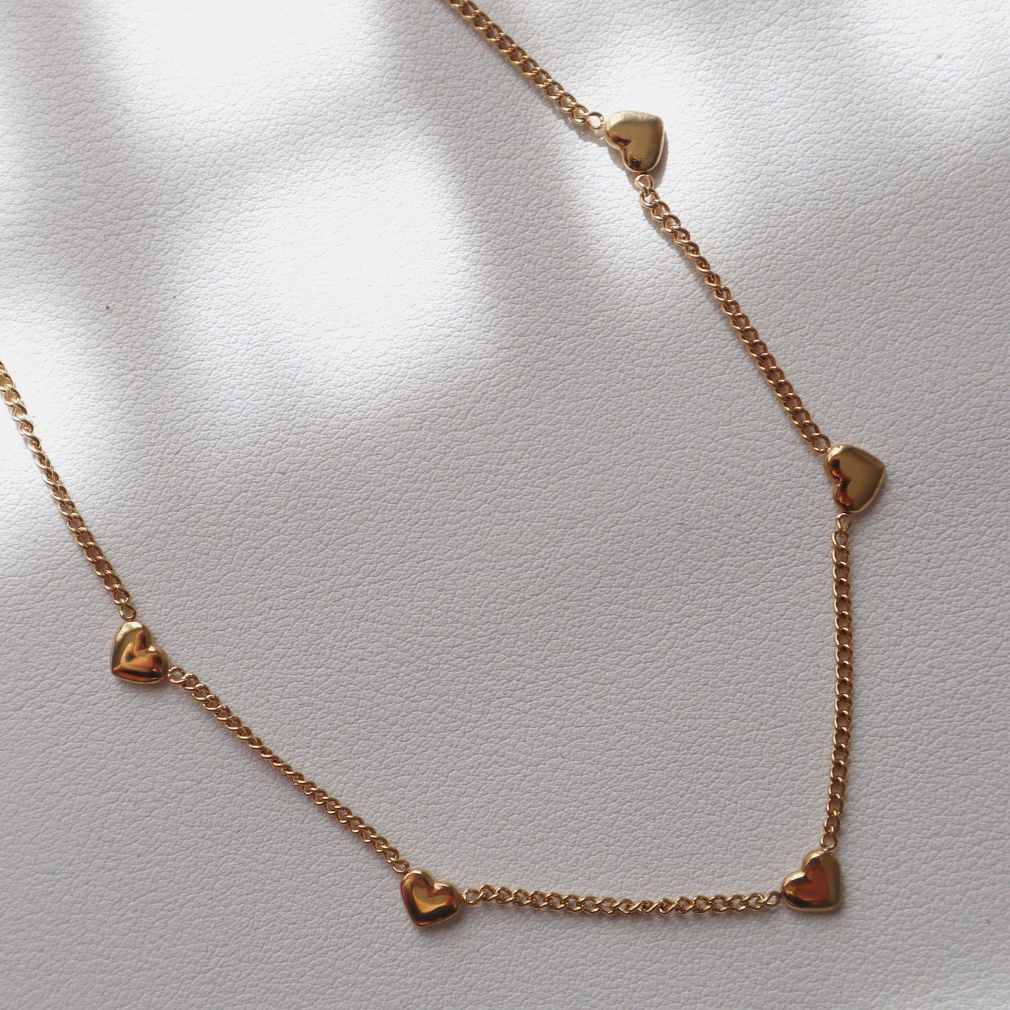 Heart Charm Necklace - JESSA JEWELRY | GOLD JEWELRY; dainty, affordable gold everyday jewelry. Tarnish free, water-resistant, hypoallergenic. Jewelry for everyday wear