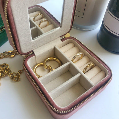 Travel Velvet Jewelry Case - Dusty Rose - JESSA JEWELRY | GOLD JEWELRY; dainty, affordable gold everyday jewelry. Tarnish free, water-resistant, hypoallergenic. Jewelry for everyday wear