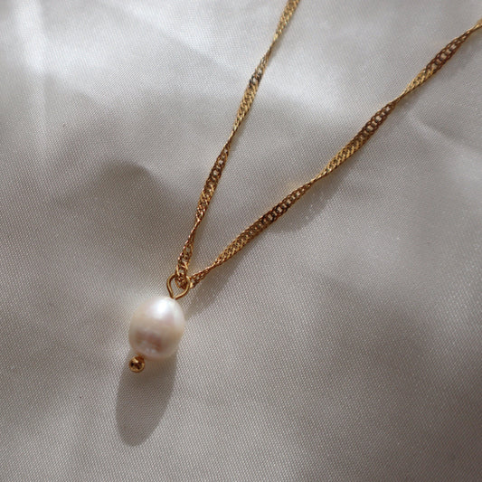 Pearl Drop Necklace - JESSA JEWELRY | GOLD JEWELRY; dainty, affordable gold everyday jewelry. Tarnish free, water-resistant, hypoallergenic. Jewelry for everyday wear